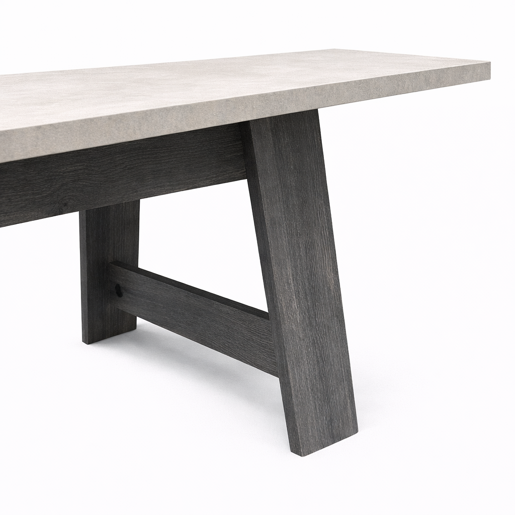 Ēdamgalds marmora dizainā