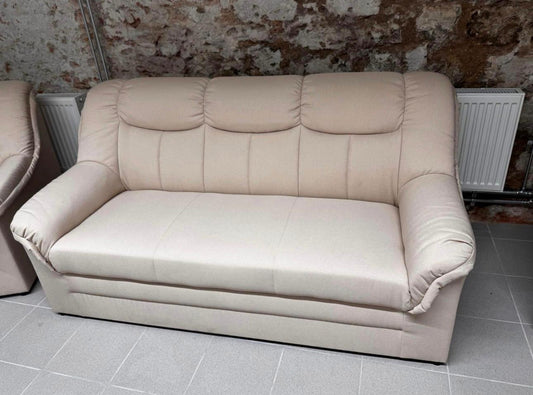 Dīvāns ar atpūtas krēsliem