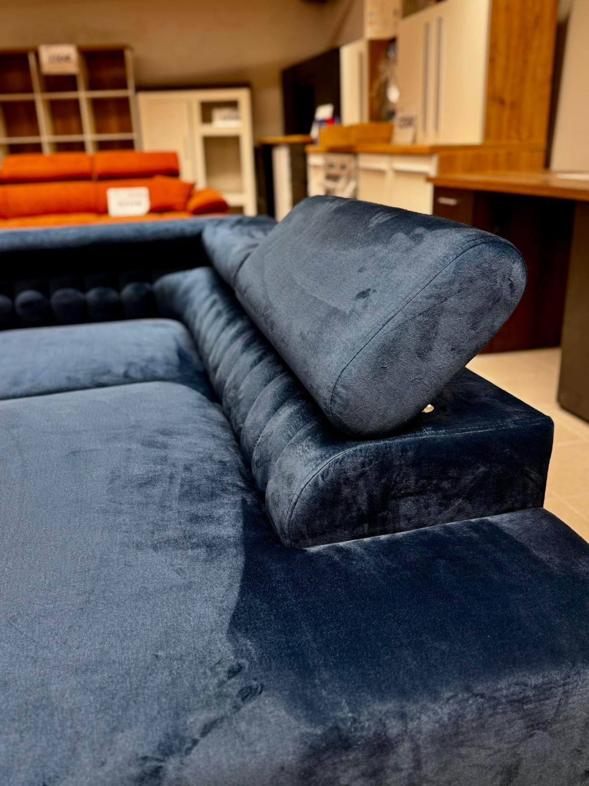 Zils Stūra dīvāns ar guļamo funkciju un veļas kasti