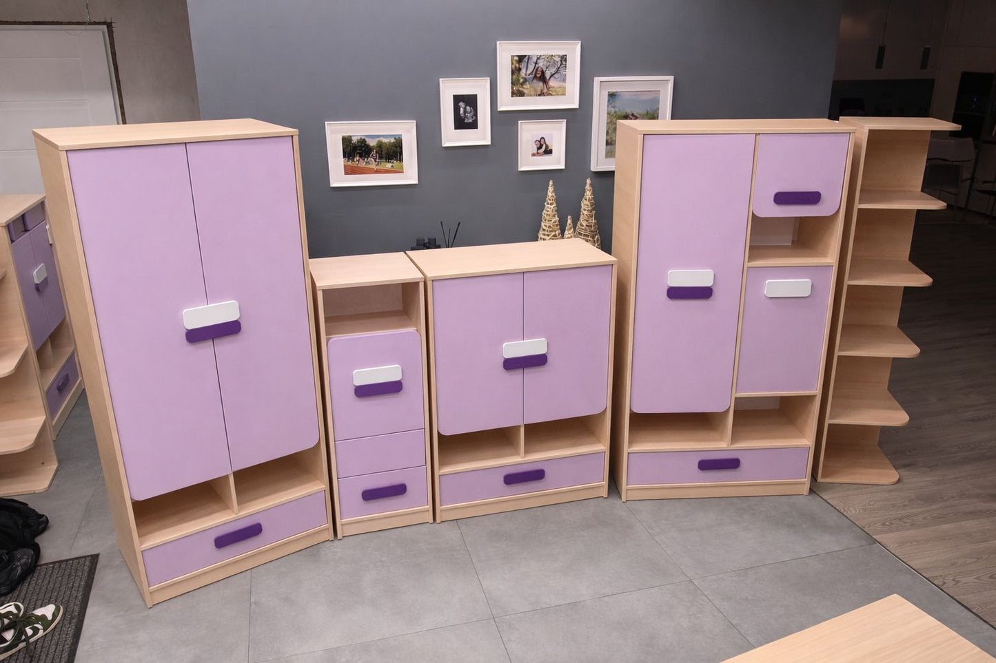 Istabas komplekts (GLOBUS LILĀ)