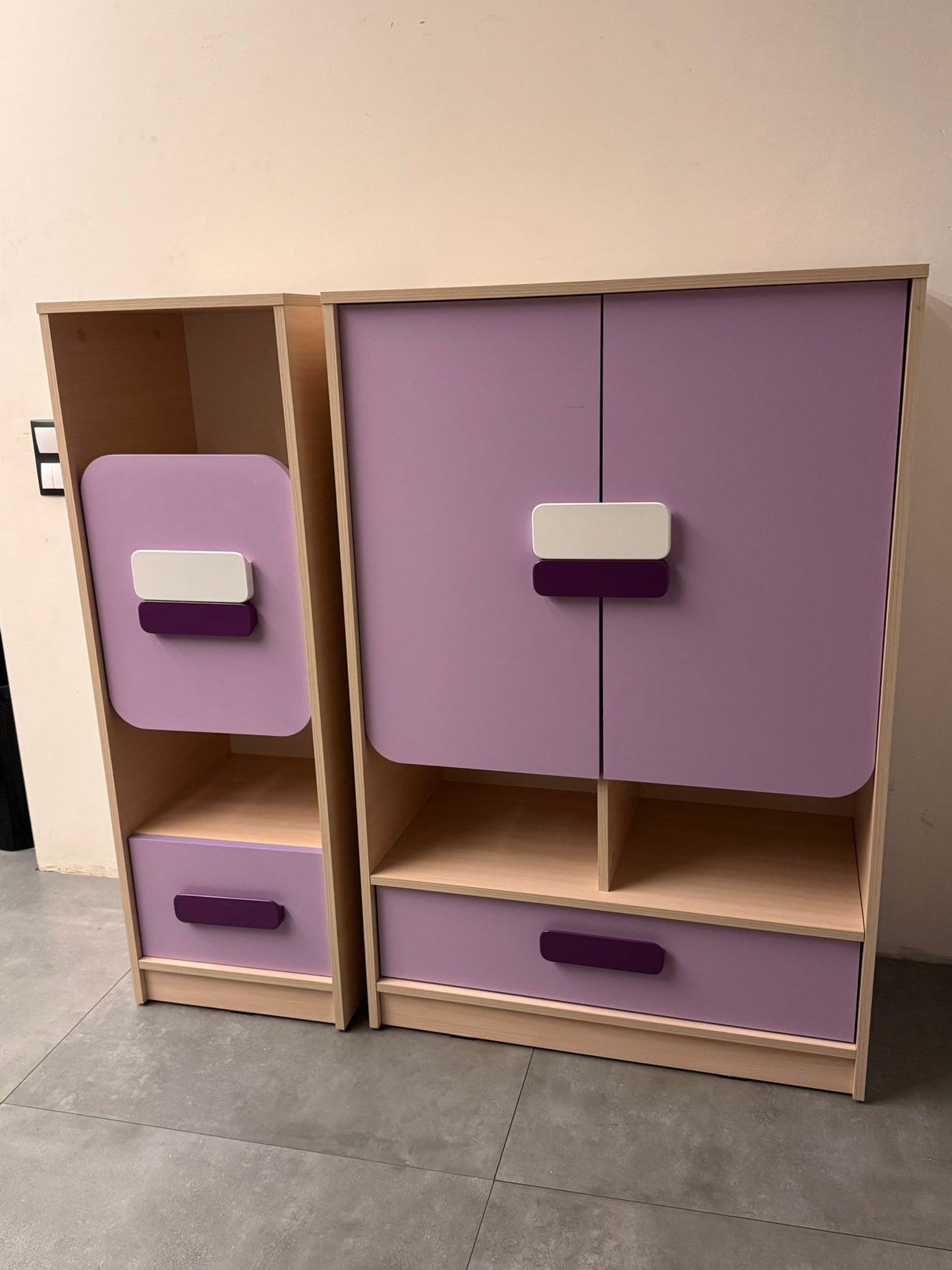 Istabas komplekts (GLOBUS LILĀ)